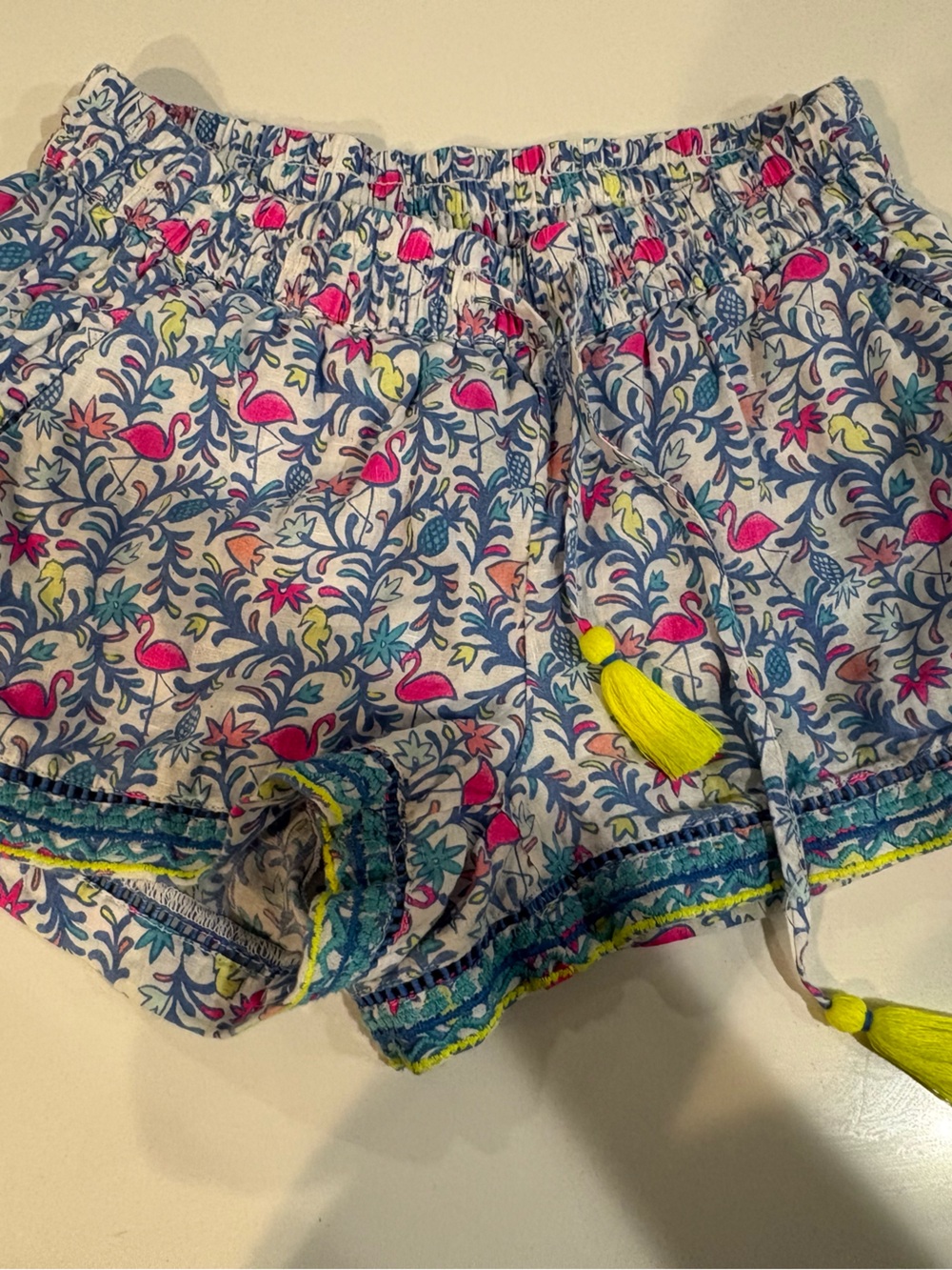 Vineyard Vines White Floral Elastic Waist Shorts with Pink & Blue Accents XXS